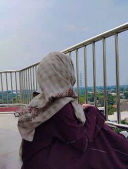 Nur Khosiyah di pondok pesantren Al - Istiqlaliyah, tanggerang, banten pada tahun 2025